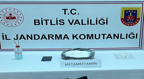 Bitlis’te Jandarma Operasyonunda 1 Kilo 150 Gram Uyuşturucu Ele Geçirildi