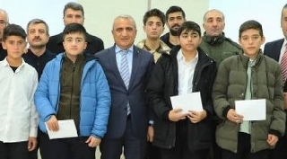 Hafızlık Yarışmasında Bitlis İl Birincisi Güroymak’tan