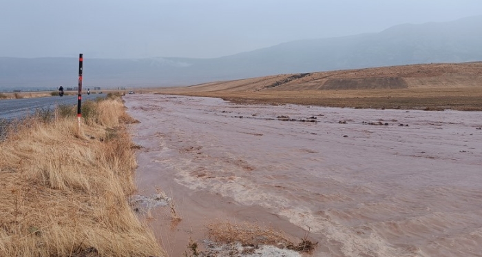 Bitlis Son Dakika Bitlis’in Güroymak İlçesine Bağlı Gölbaşı Beldesi’ni Sel Vurdu